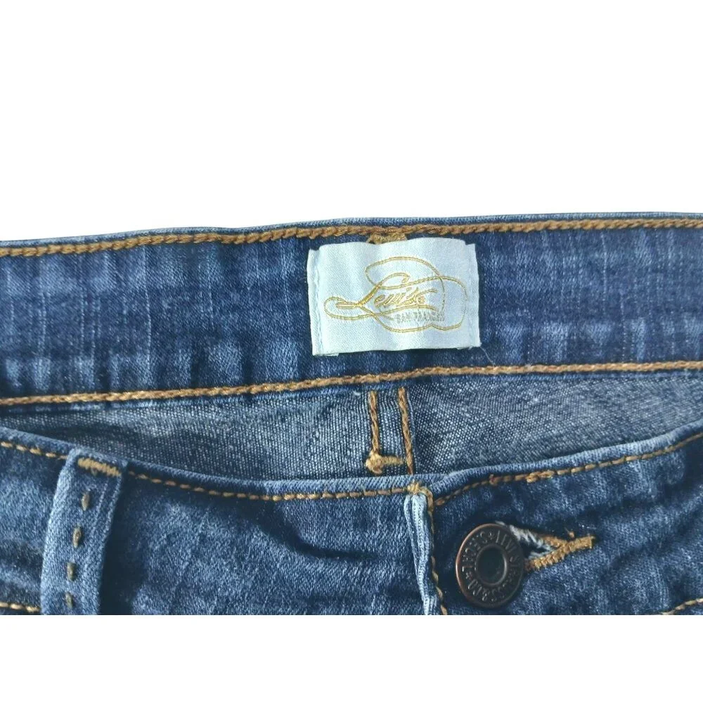 Levis Womens Denim Blue Jean Stretch Shorts Size 16 Flap Back Pockets Bermuda - Picture 11 of 15